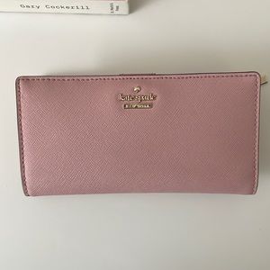 Kate spade bifold wallet